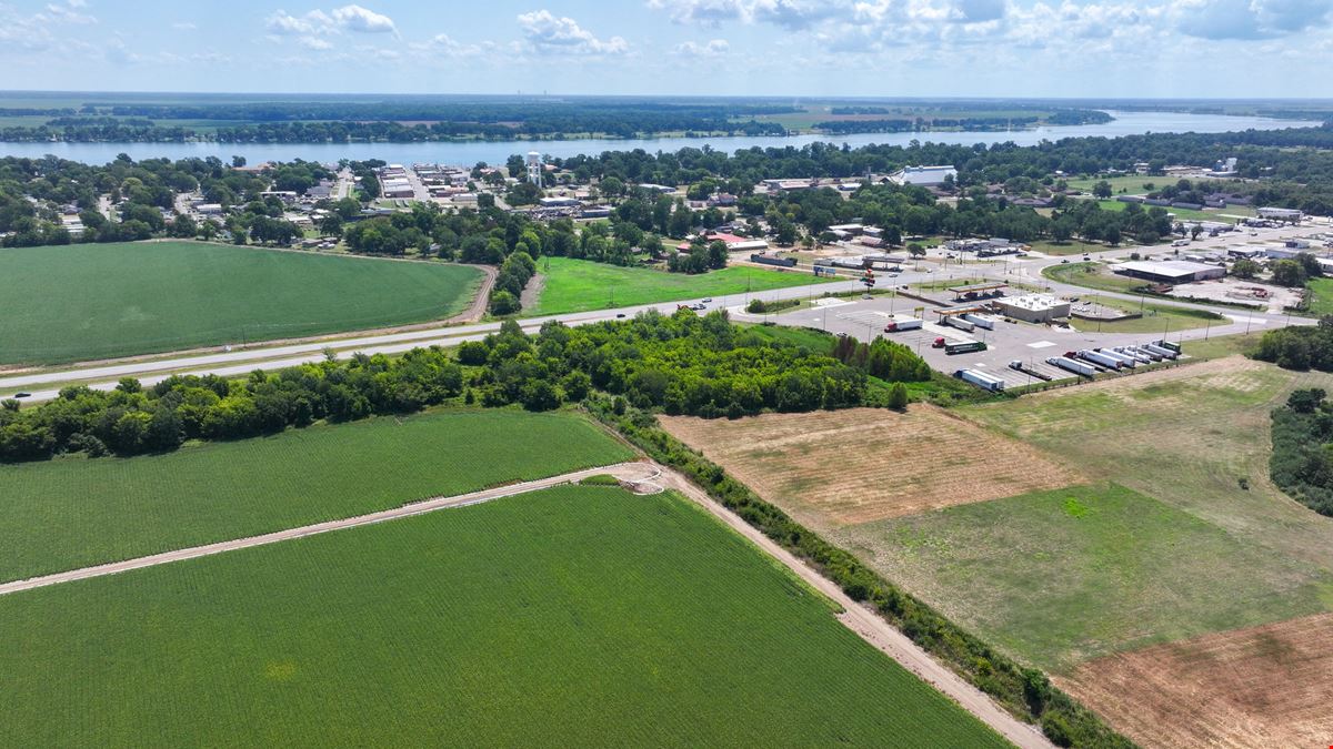 Lake Village Highway 65 Tract