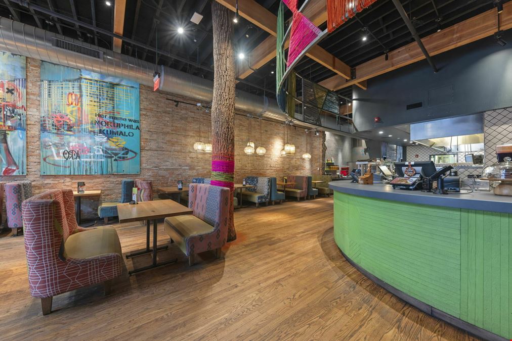 Prime Downtown Restaurant for Lease