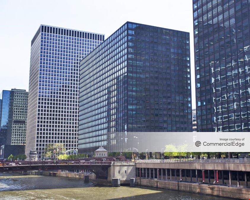 120 South Riverside Plaza
