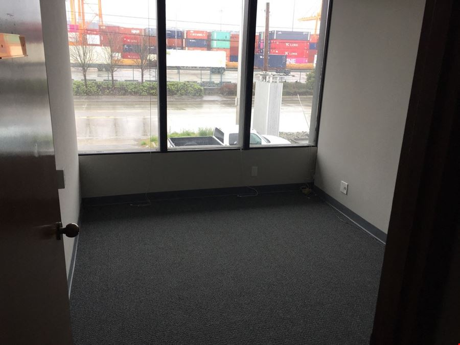 2212 Port of Tacoma Rd
