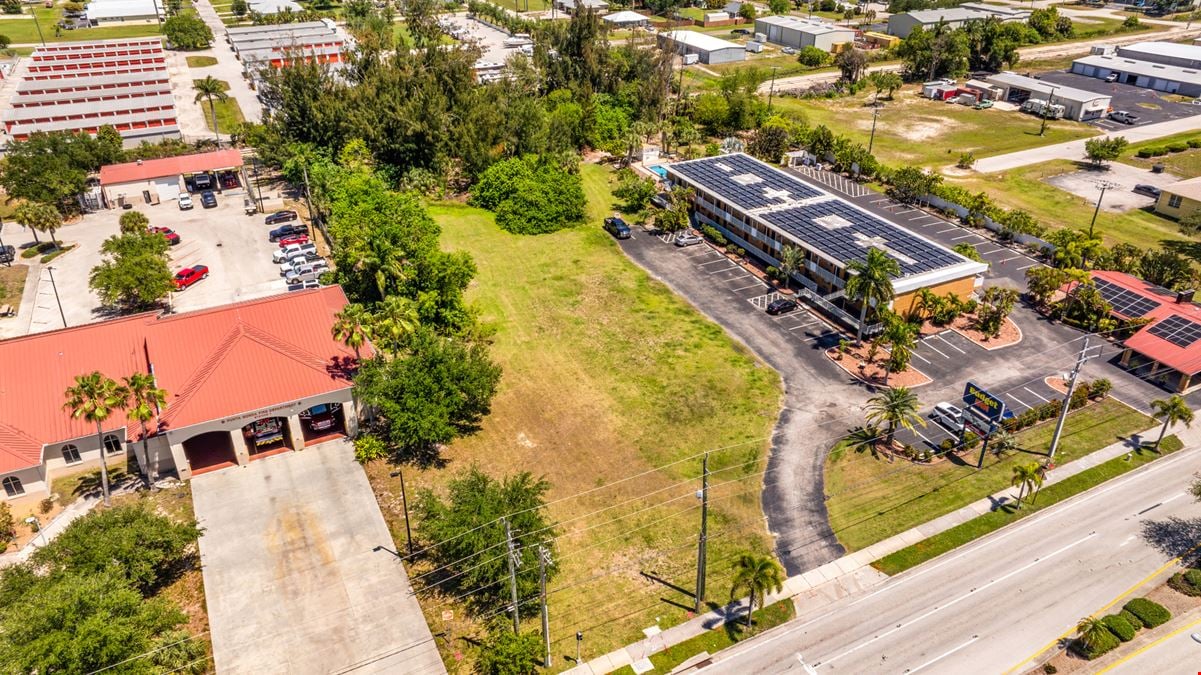 1500 South Tamiami Trail