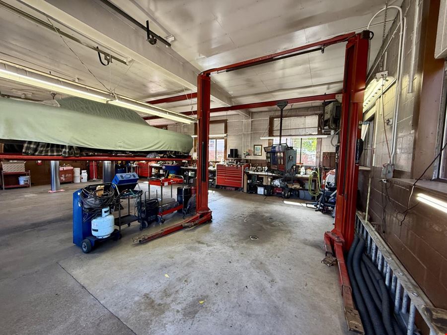Auto Repair Lansing For Lease