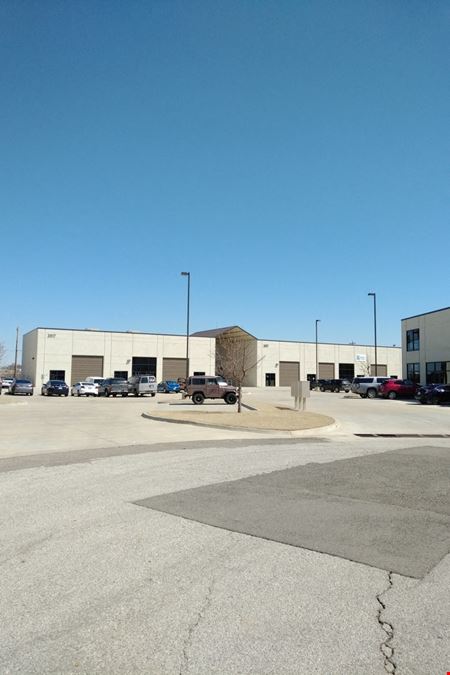 3525 Wellsite Dr #101-131 - Sports Related or Industrial Use