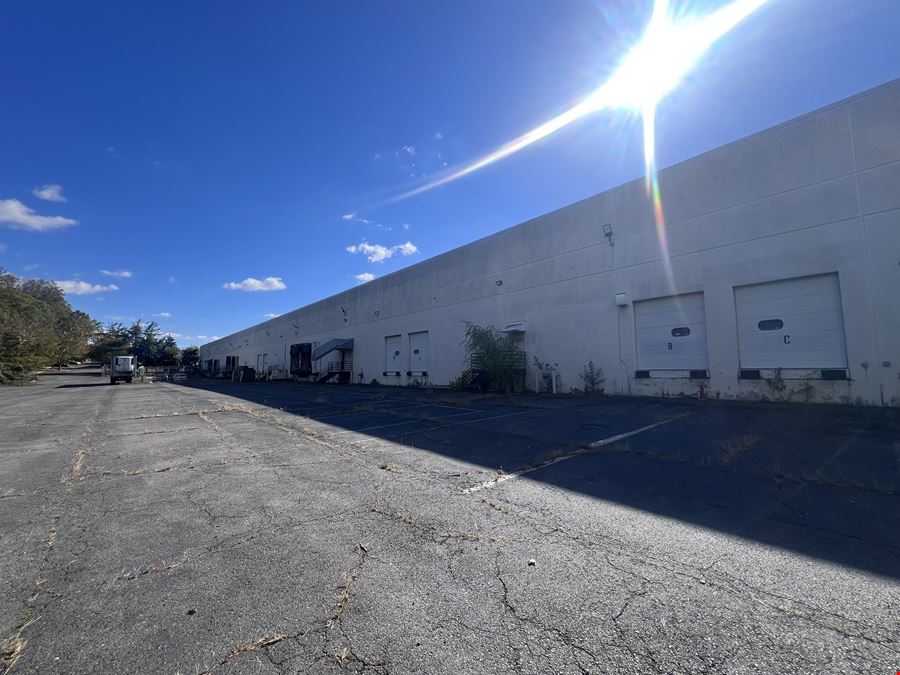 8700 - 8724 Jericho City Dr