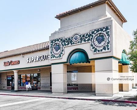 Preview of Retail space for Rent at 1613 East Noble Avenue
