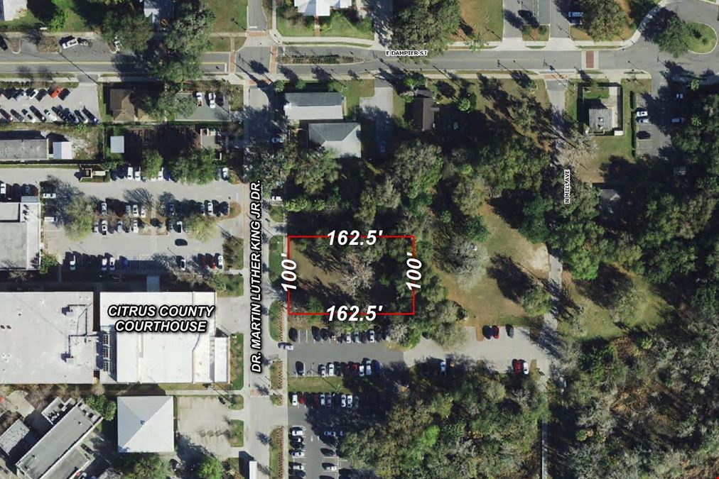 Commercial Lot across from the Courthouse
