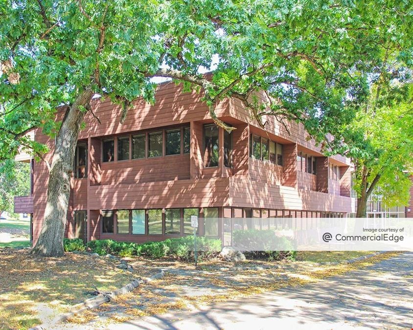 2701 International Lane