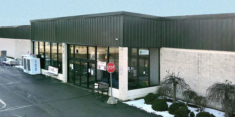 7400 Woodbury