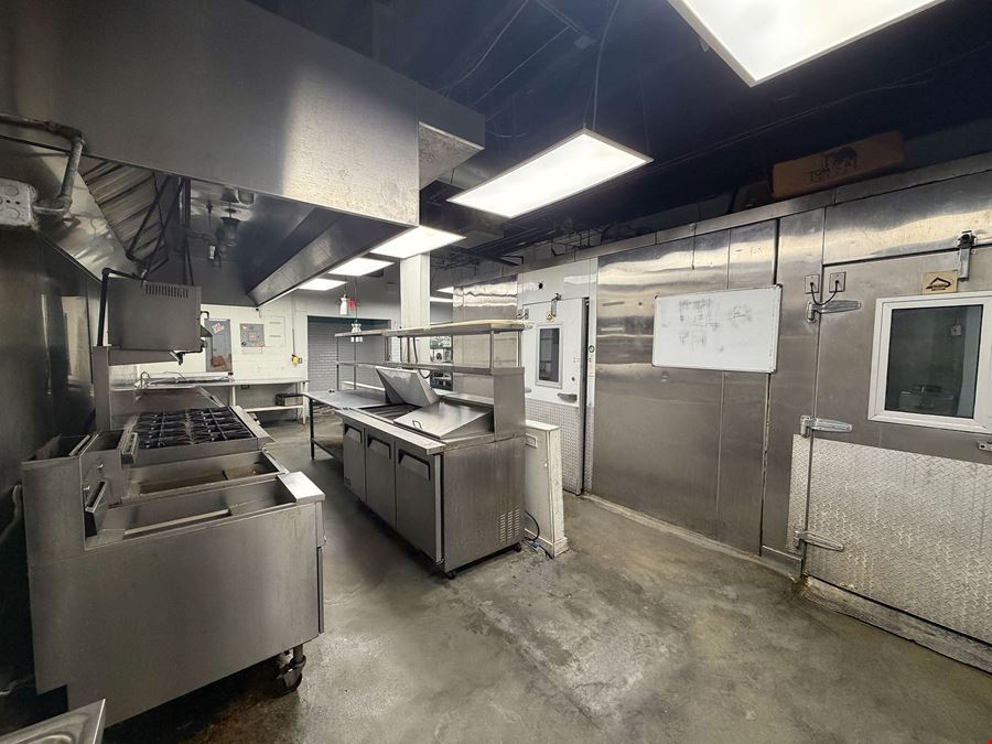 165 NW 23rd St