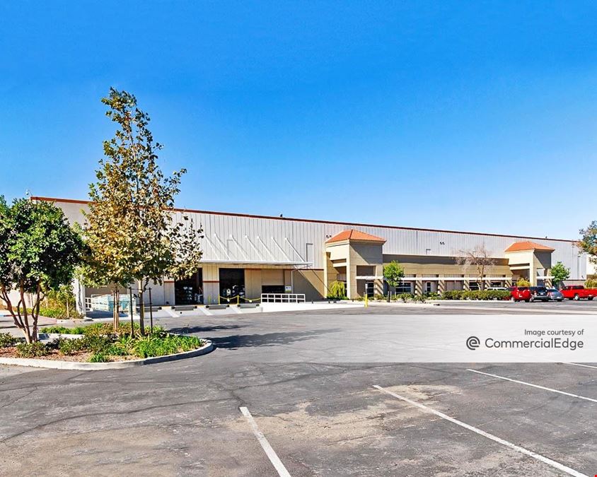 Rexford Commerce Center