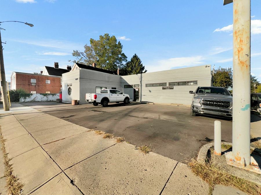 3415 Glenmore Ave Cincinnati, OH