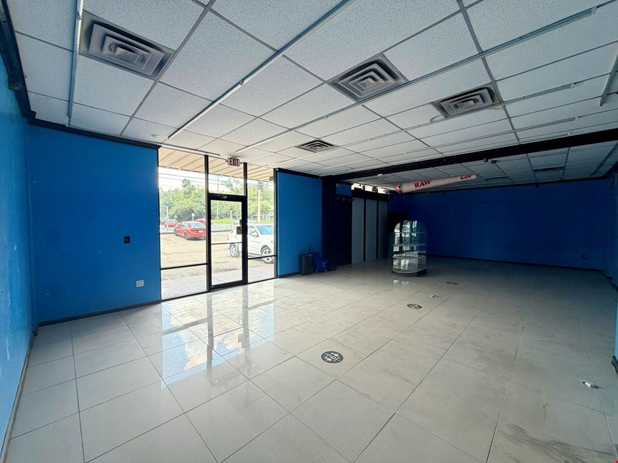 2401 W Pensacola St Ste C & D