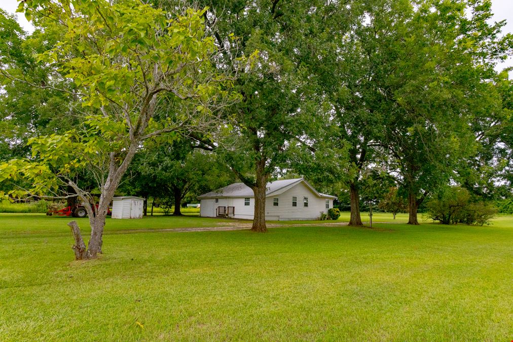 Long Branch Hunting & Timber with House