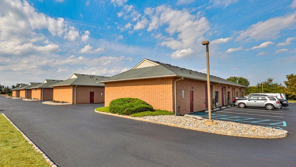 Larken Mini Office Warehouse Bldg. 5