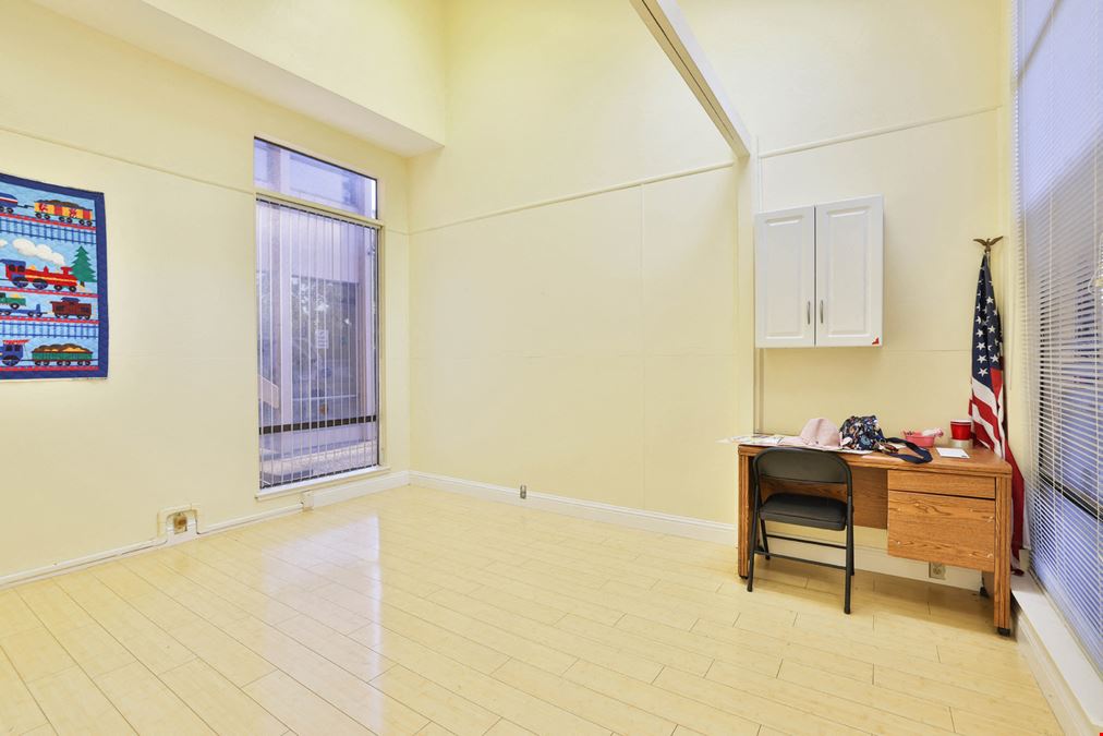 1110 Sunnyvale Saratoga