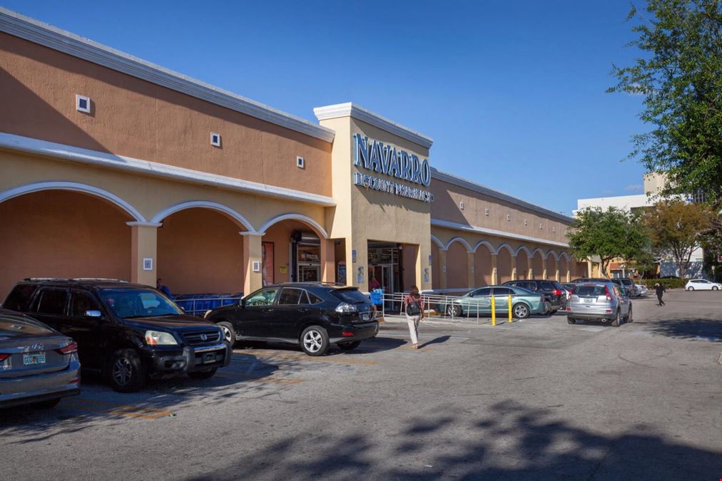 Navarro Gables