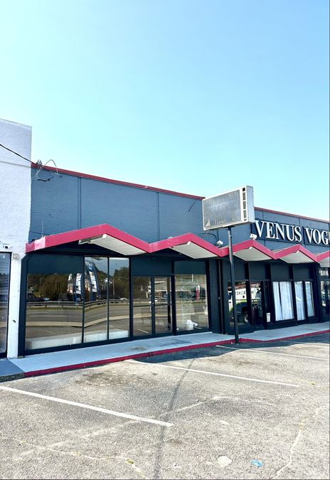 Retail Space for Lease on Bragg Blvd