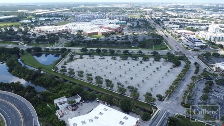 Orlando International Premium Outlets Outparcel