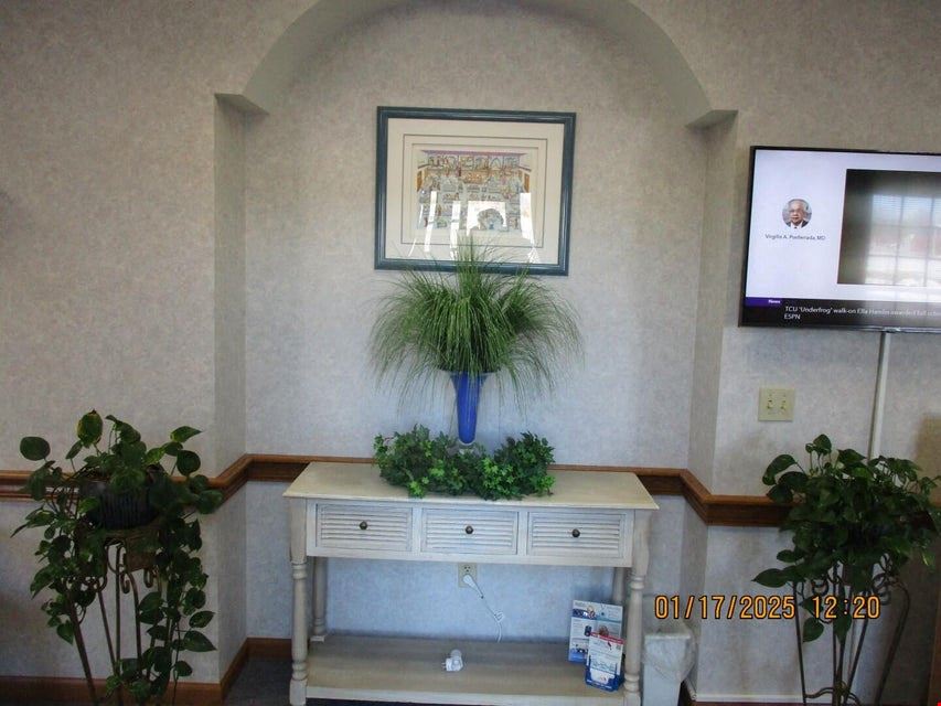 9163 North County Road 25A, Piqua, OH 45356