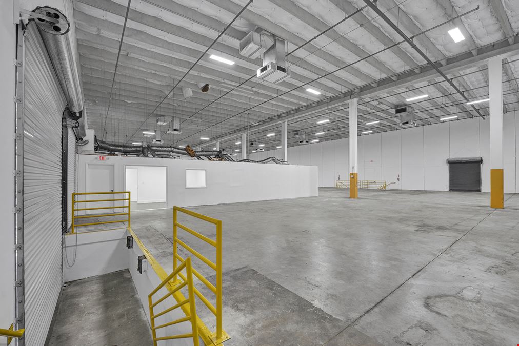 8760-90 NW 100TH Street - 16,445 SF