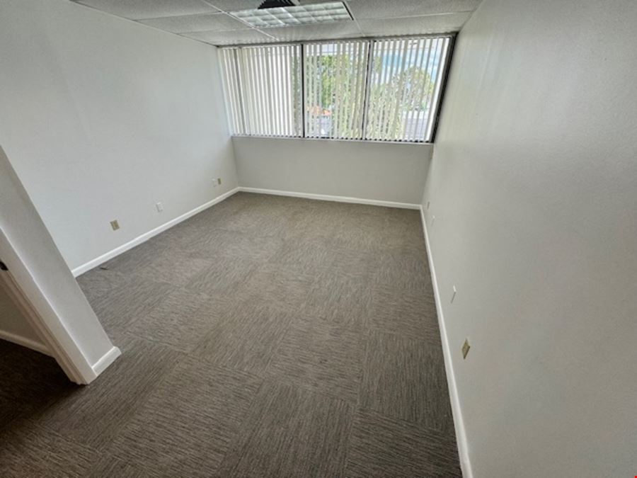 892 SF Suite 201 Professional and Medical Office Space