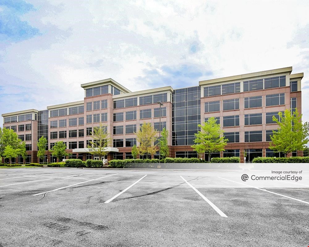Nine Parkwood Crossing