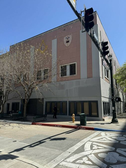 Rare Downtown Office Building Opportunity