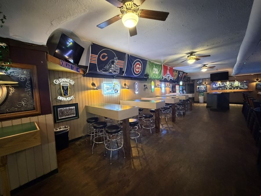 Turnkey Bar/Building for Sale - 523 N Main
