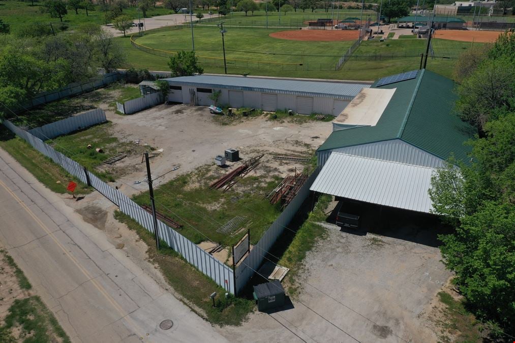 Denton Warehouse with Outside Storage