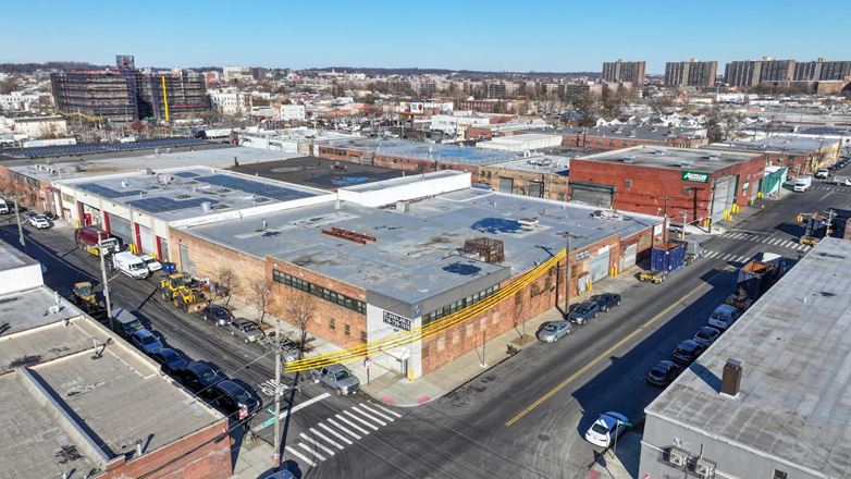 Preview of Industrial space for Rent at 931 Stanley Avenue