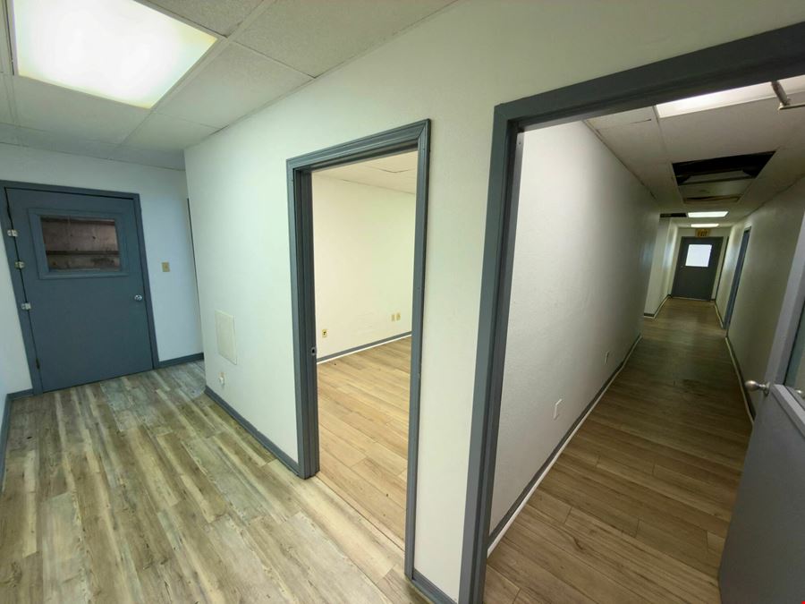 10,168 SF Warehouse / Office Space