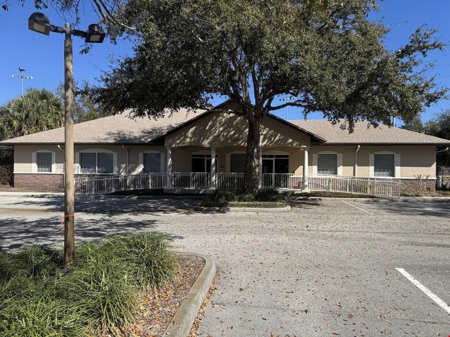 Desirable, Gorgeous Oviedo Office For Sale