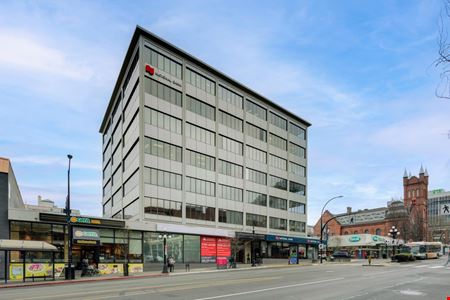 Preview of commercial space at 880 Douglas St