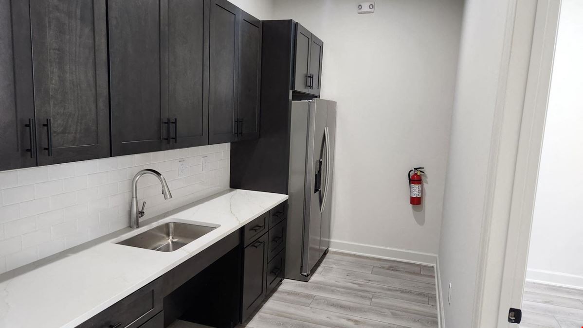 1325 Main St Unit 502