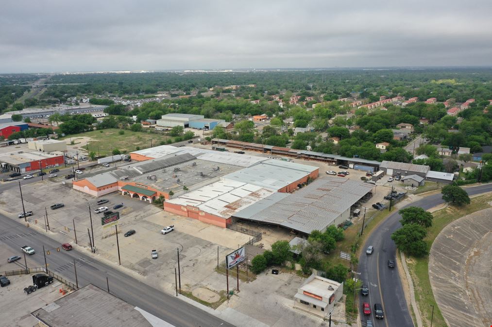 1547 S Zarzamora St - Building 4