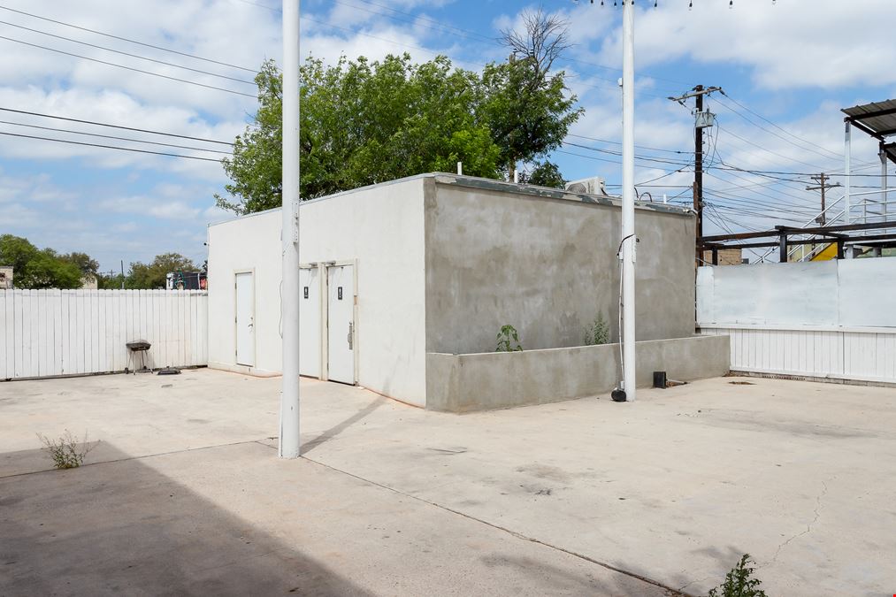 Entertainment Venue - Downtown McAllen 17th Street