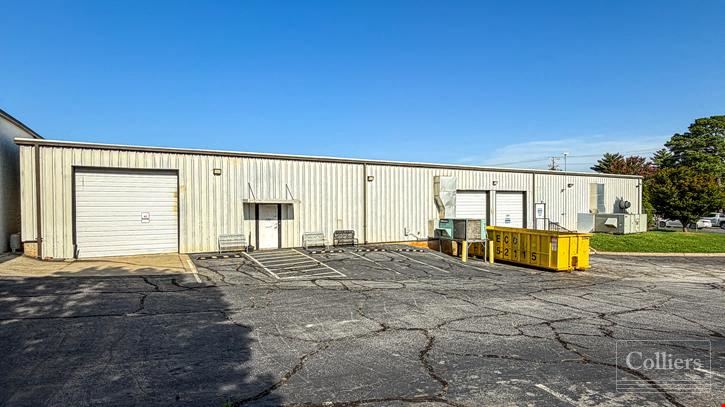 ±16,255-SF Industrial Building in Downtown Airport Submarket