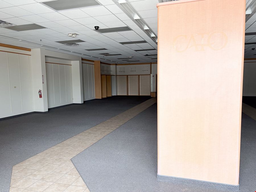High-Traffic Retail Center near Texas Tech
