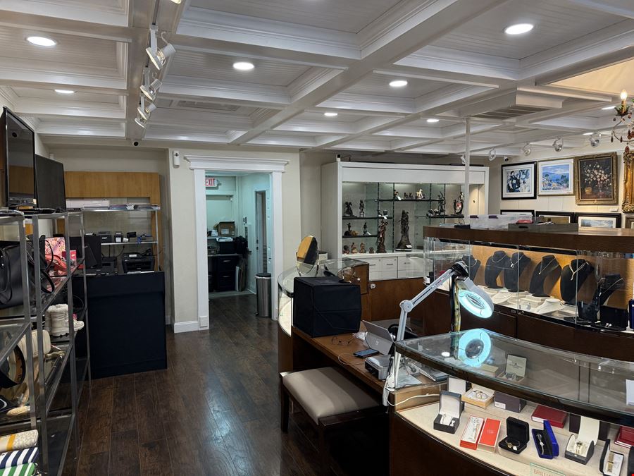 Retail/Office Space for Lease