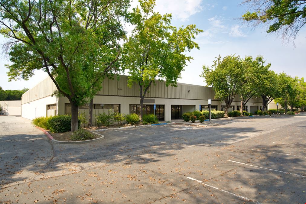 Charcot Industrial Park