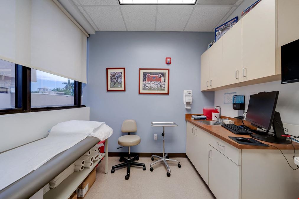 Professional Medical Office for Sublease