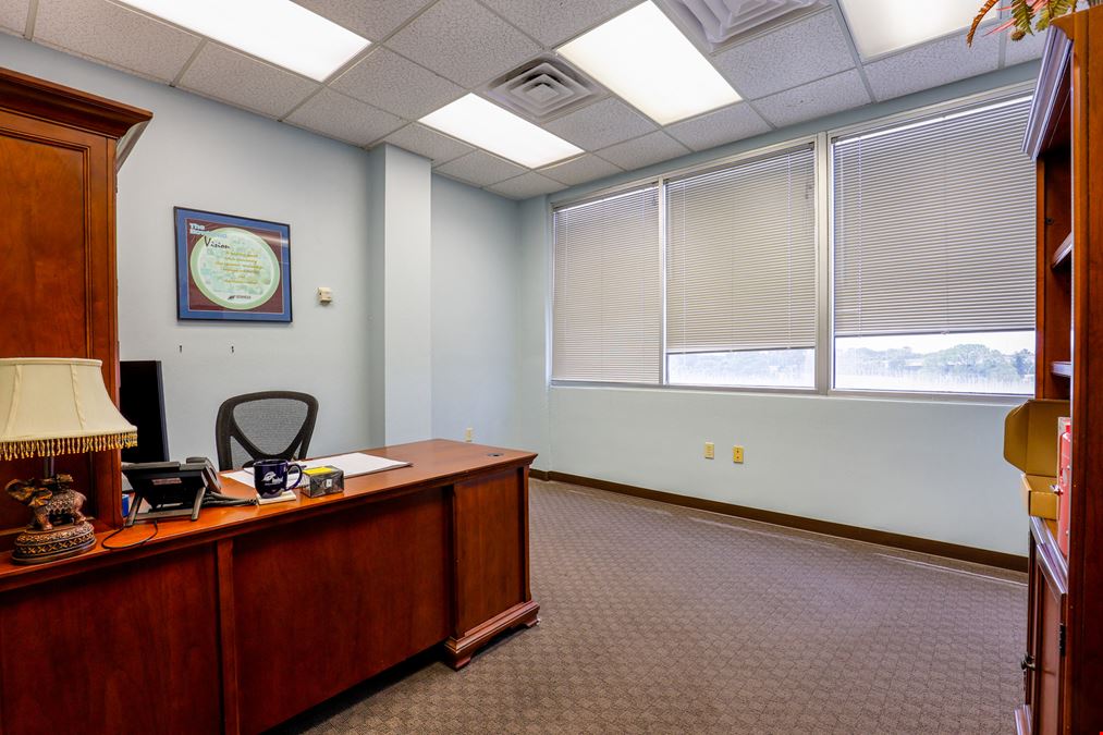 Interstate Office Plaza- Plaza 1