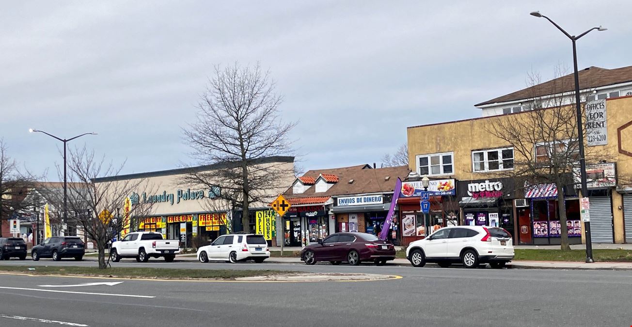 28-40 E Suffolk Ave