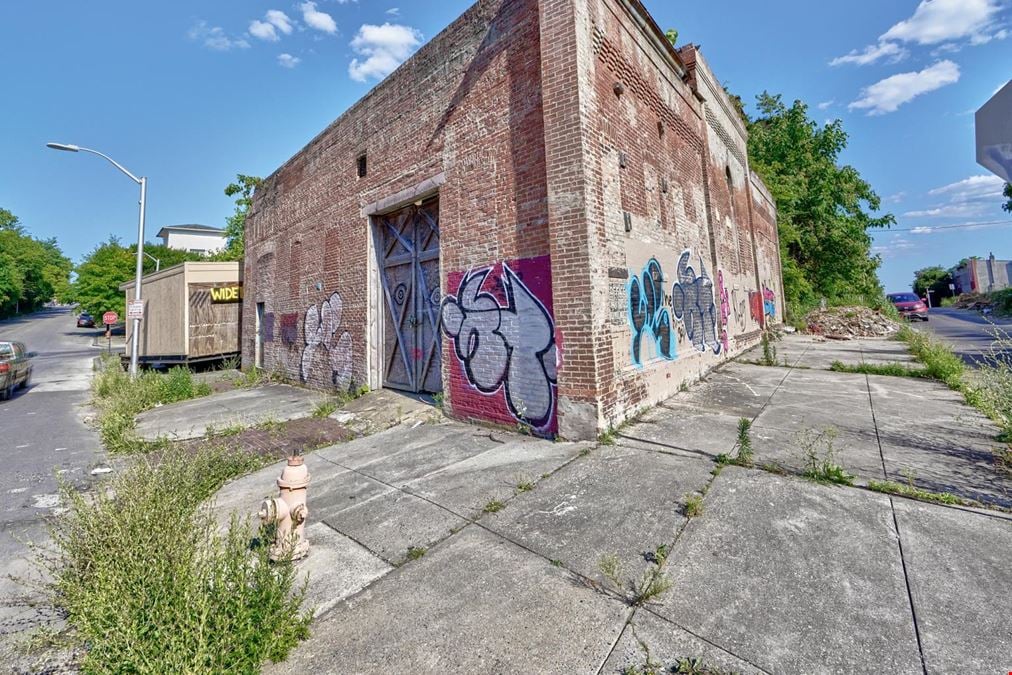 1 Willard St 21223
