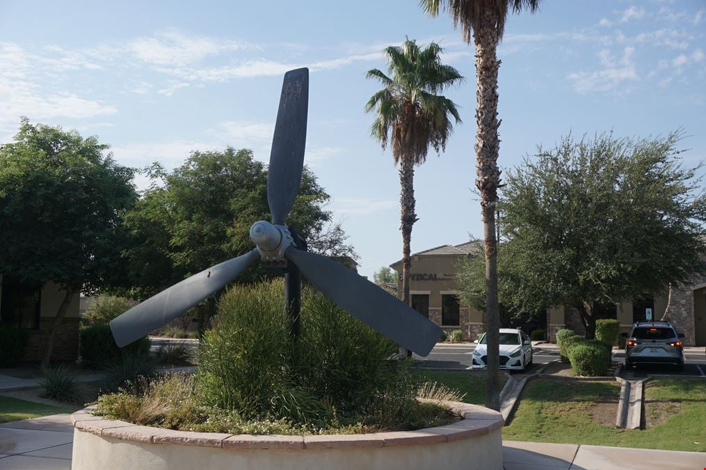 1807 E Queen Creek Chandler, AZ 85286