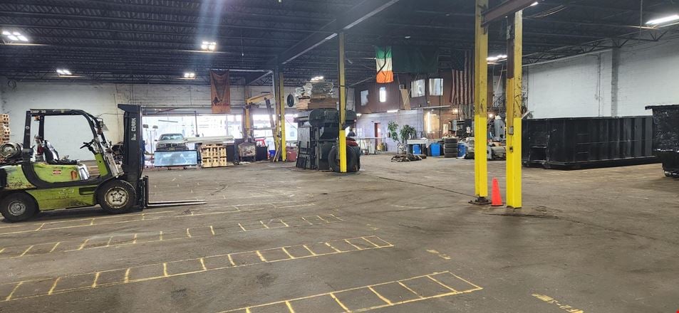 Preview of Industrial space for Rent at 489 Frelinghuysen Ave