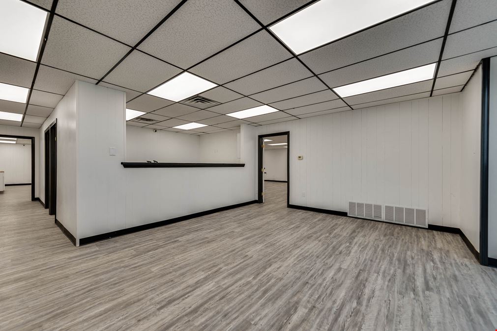 I-20 Frontage Facility w/Wash-Bay