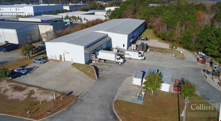 Warehouse in Westside Business Park For Lease