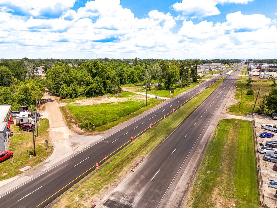 Prime ±2.17 Acre Corner Development Lot on Airline Hwy