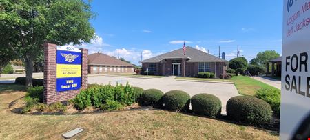 Preview of Office space for Rent at 4005 Gateway Dr